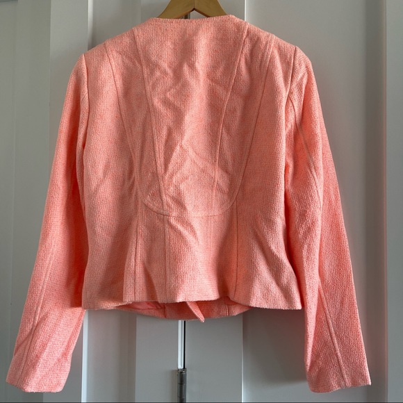 Tweed soft peach zip front jacket - Picture 6 of 9